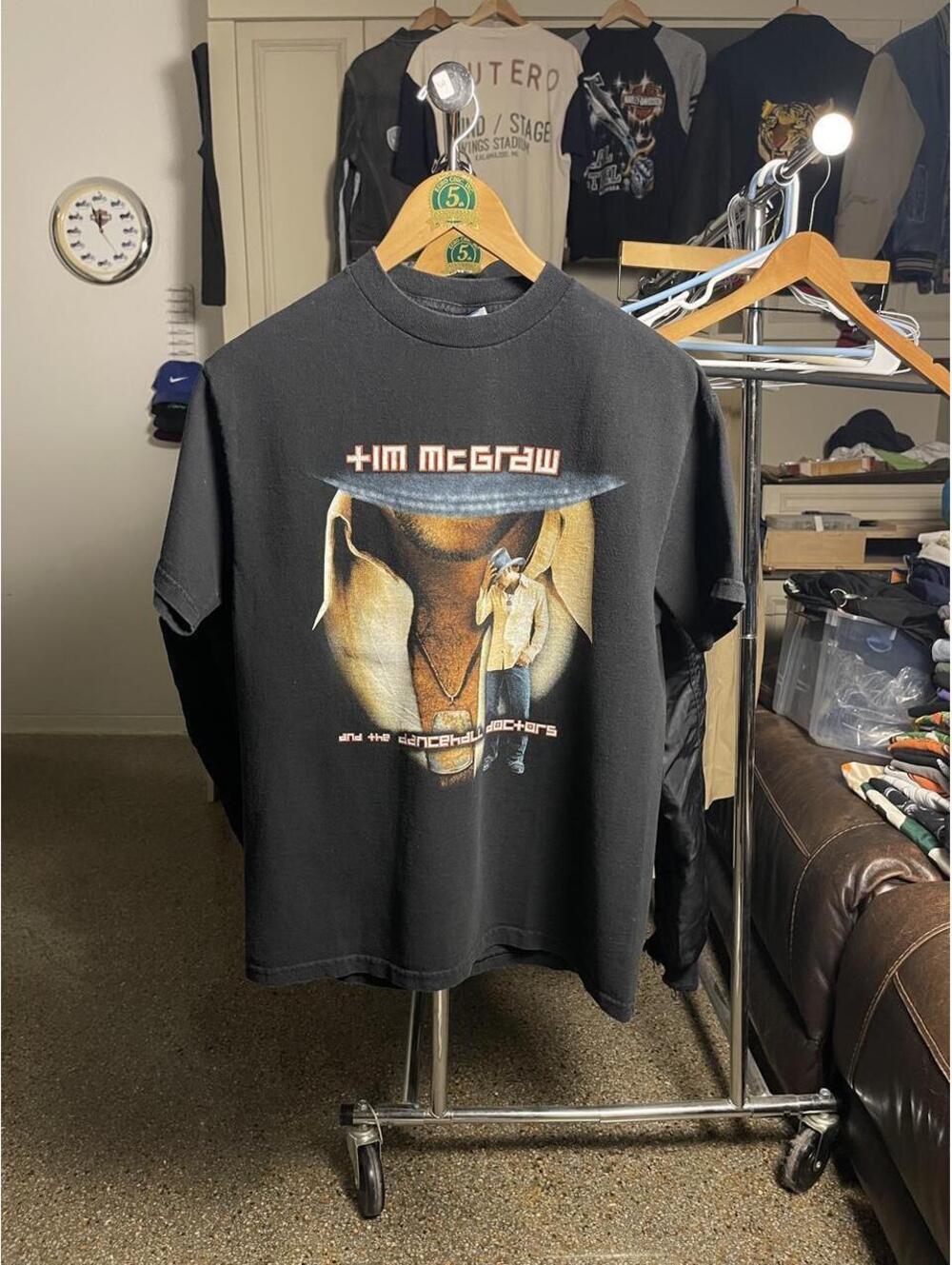 Vintage Tim McGraw Country Music shirt